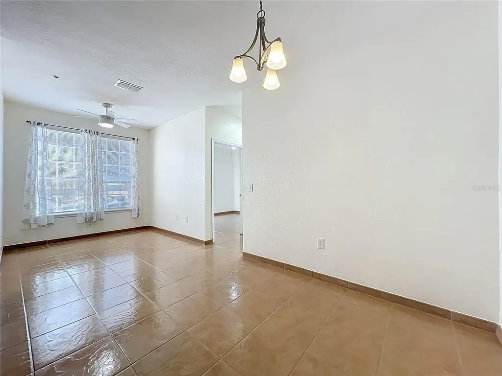 837 Grand Regency Point Altamonte Springs FL 32714