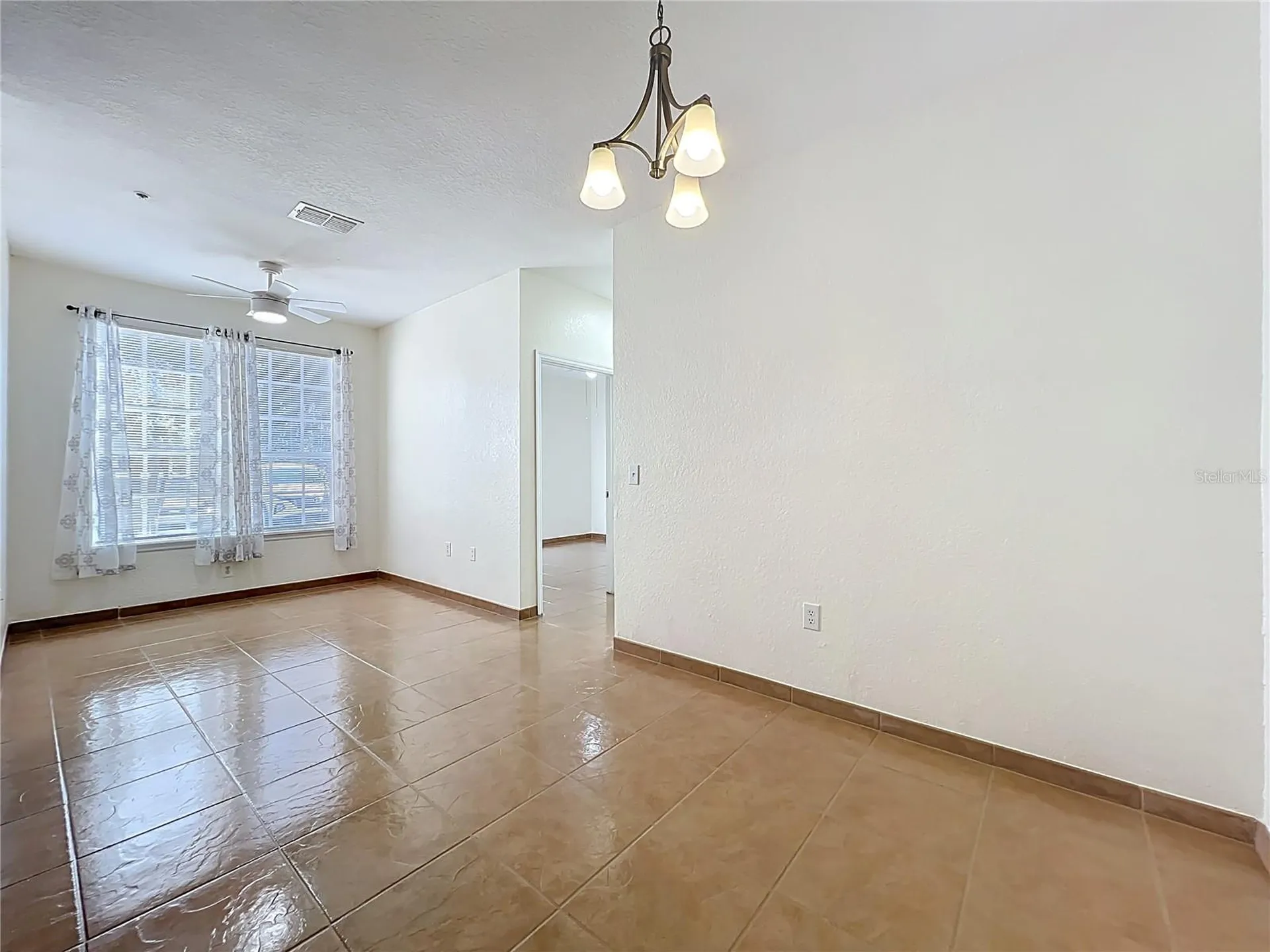 837 Grand Regency Point Altamonte Springs FL 32714
