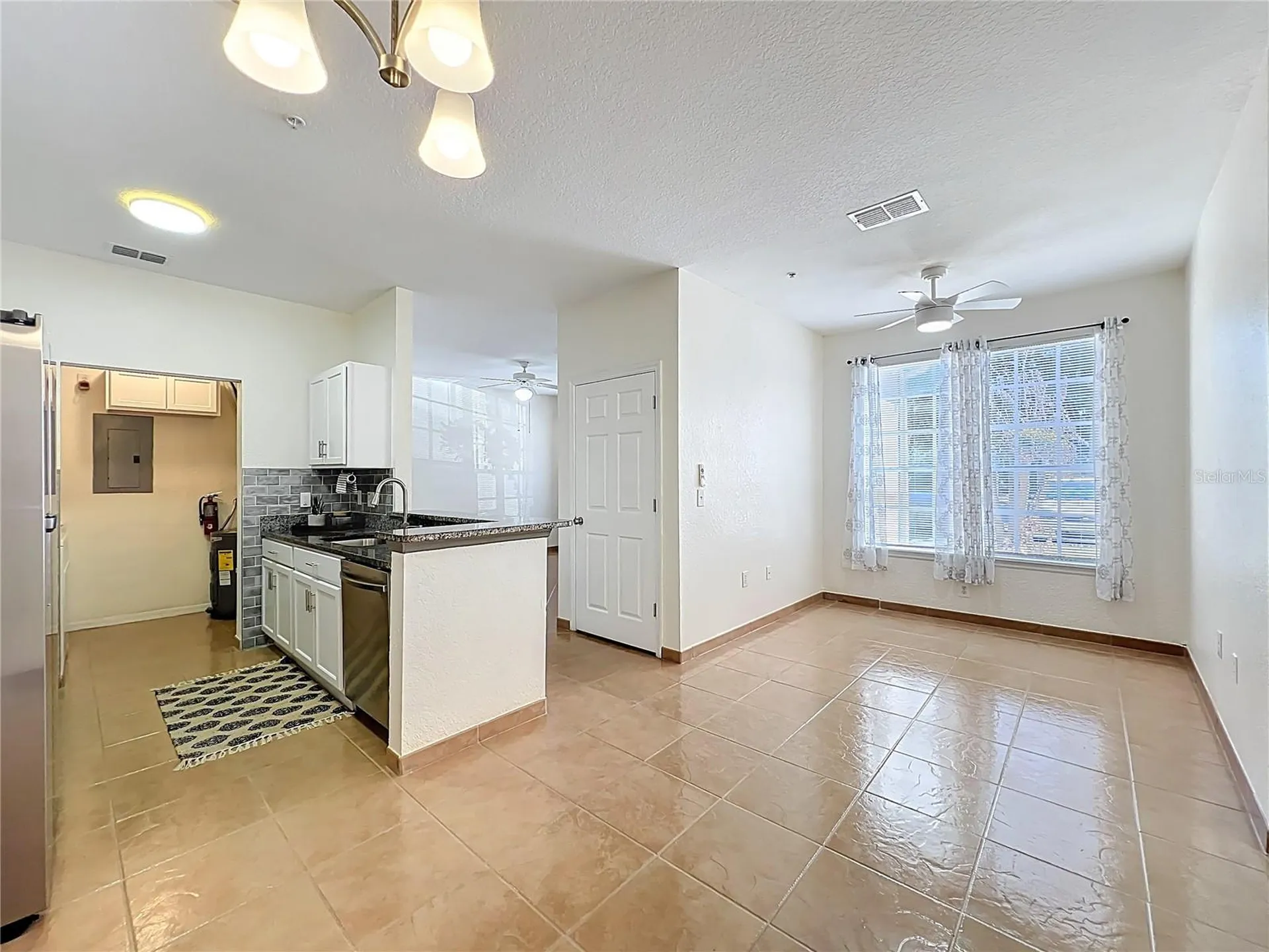 837 Grand Regency Point Altamonte Springs FL 32714