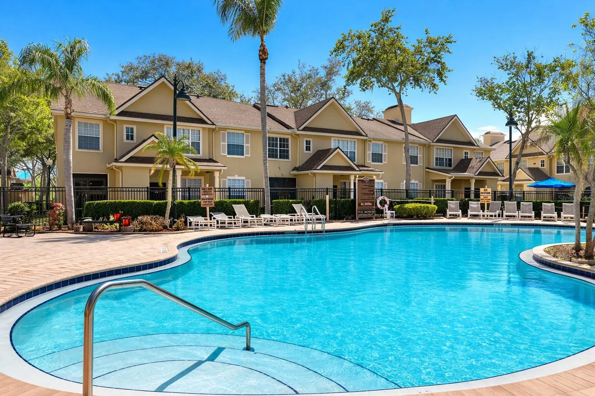 837 Grand Regency Point Altamonte Springs FL 32714