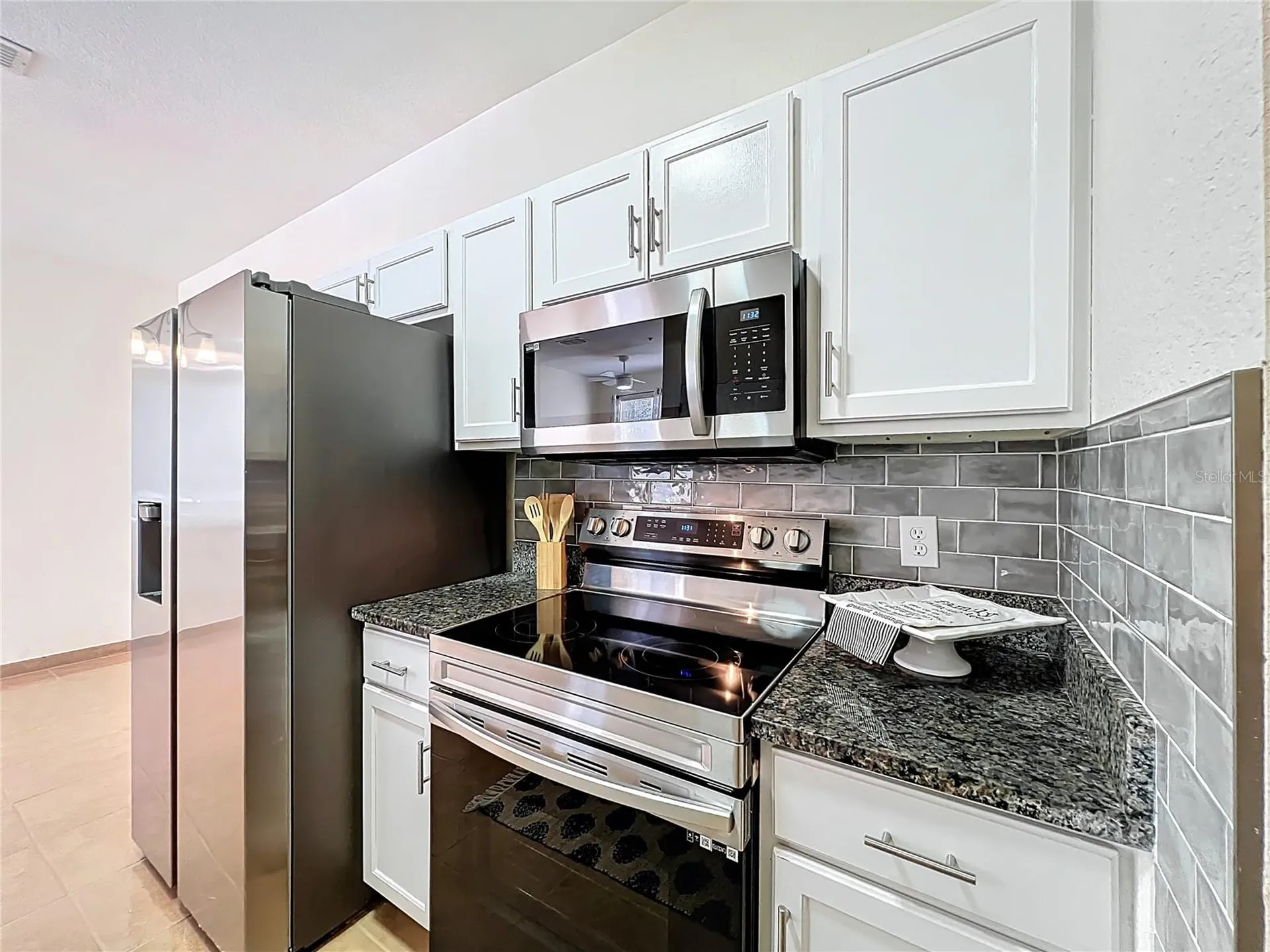 837 Grand Regency Point Altamonte Springs FL 32714