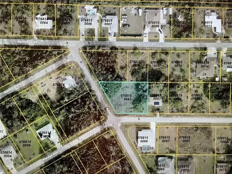 Lot 1,2,3 Loranza Avenue North Port FL 34287