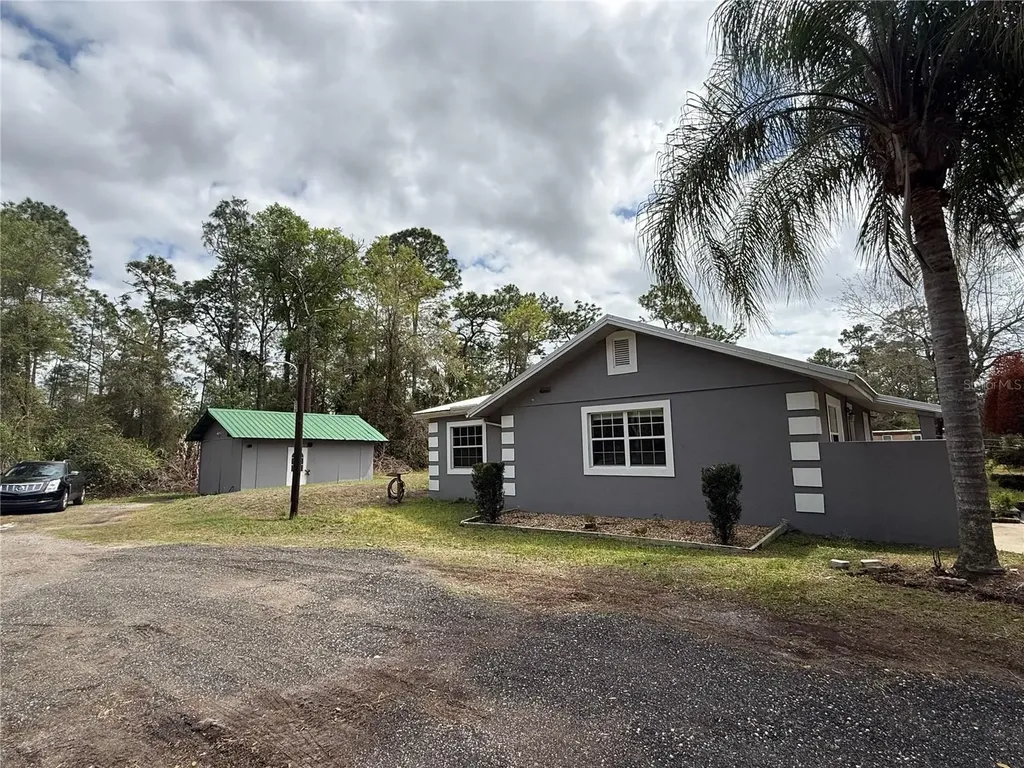 1363 Emporia Road Pierson FL 32180