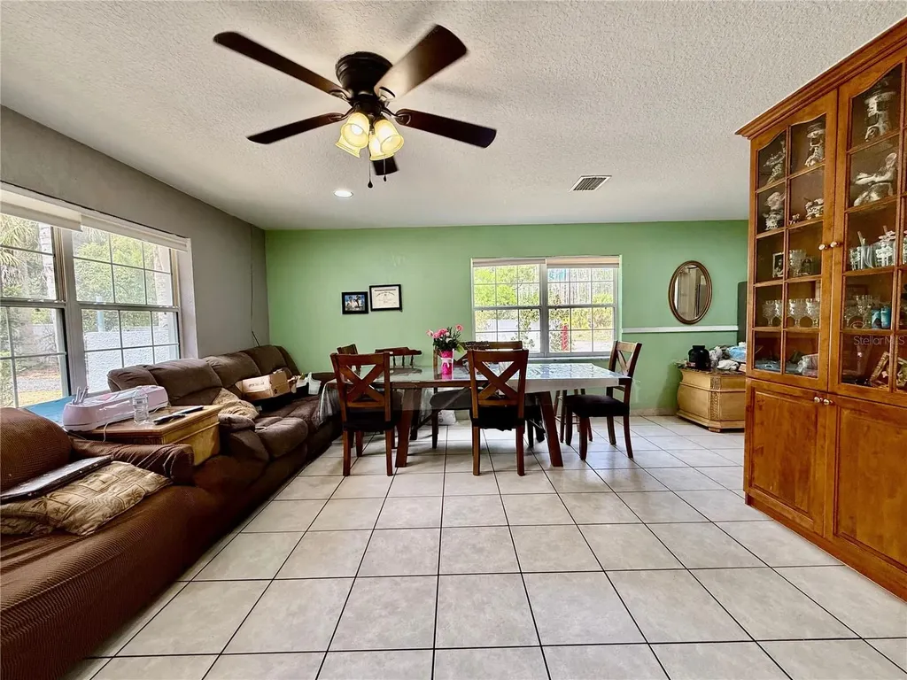 1363 Emporia Road Pierson FL 32180
