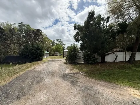 1363 Emporia Road Pierson FL 32180