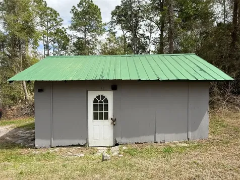 1363 Emporia Road Pierson FL 32180