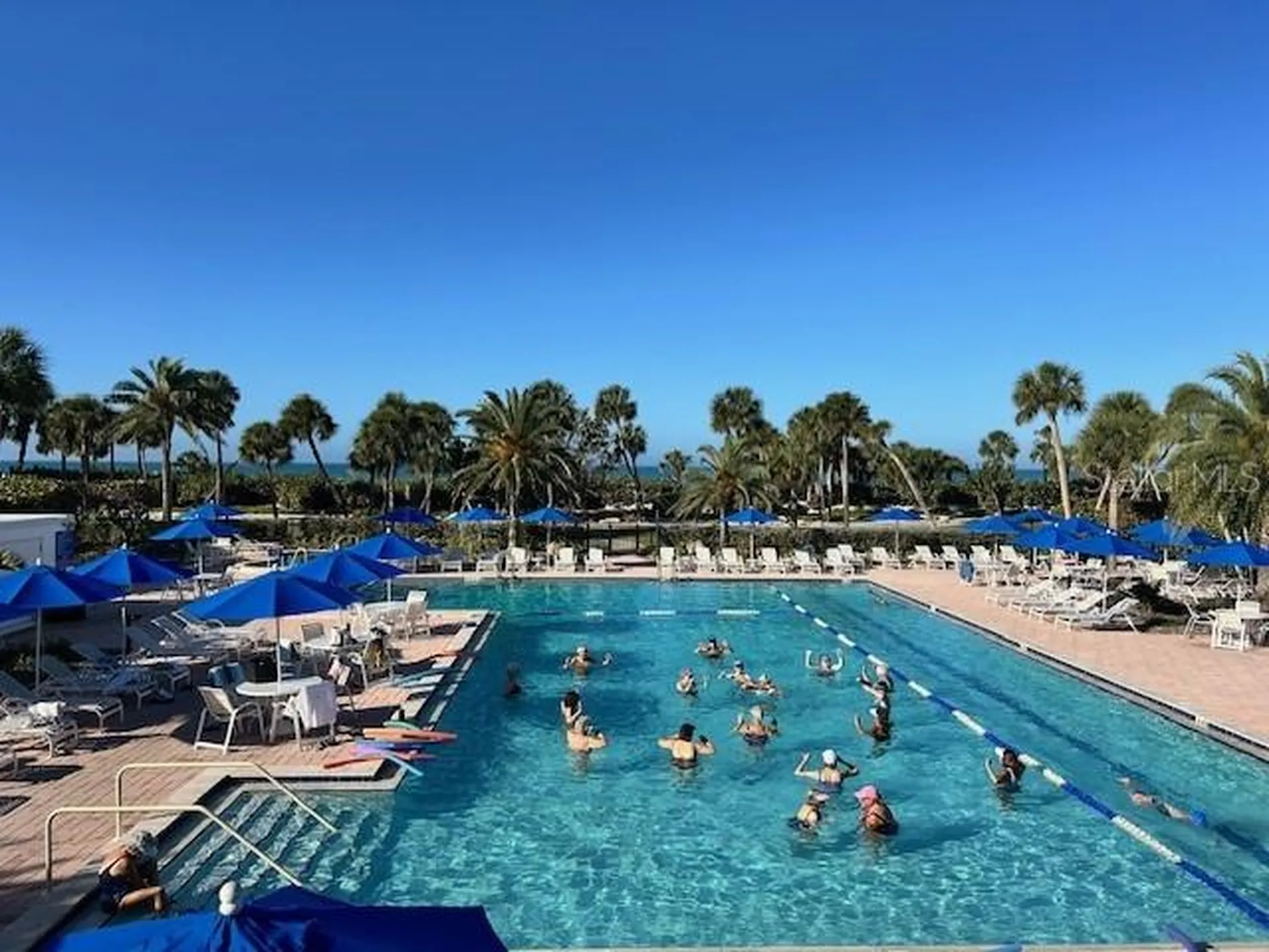 1095 Gulf Of Mexico Drive Longboat Key FL 34228