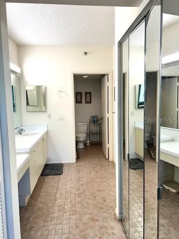 1095 Gulf Of Mexico Drive Longboat Key FL 34228