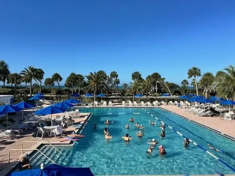 1095 Gulf Of Mexico Drive Longboat Key FL 34228
