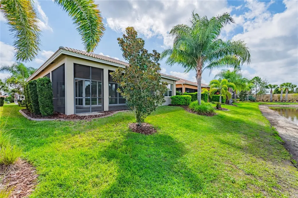 4908 Grand Banks Drive Wimauma FL 33598