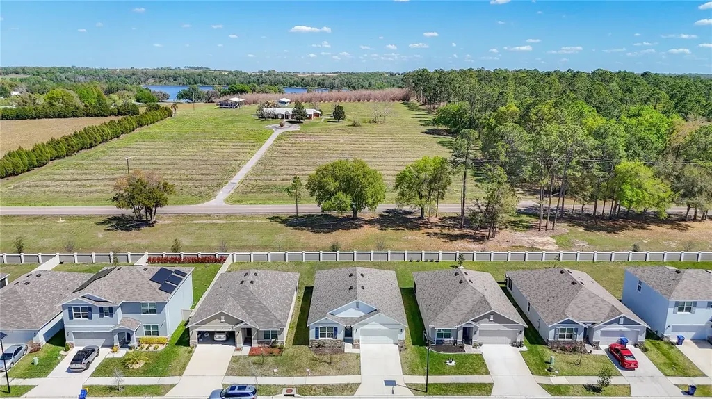 10926 Quail Grove Way San Antonio FL 33576