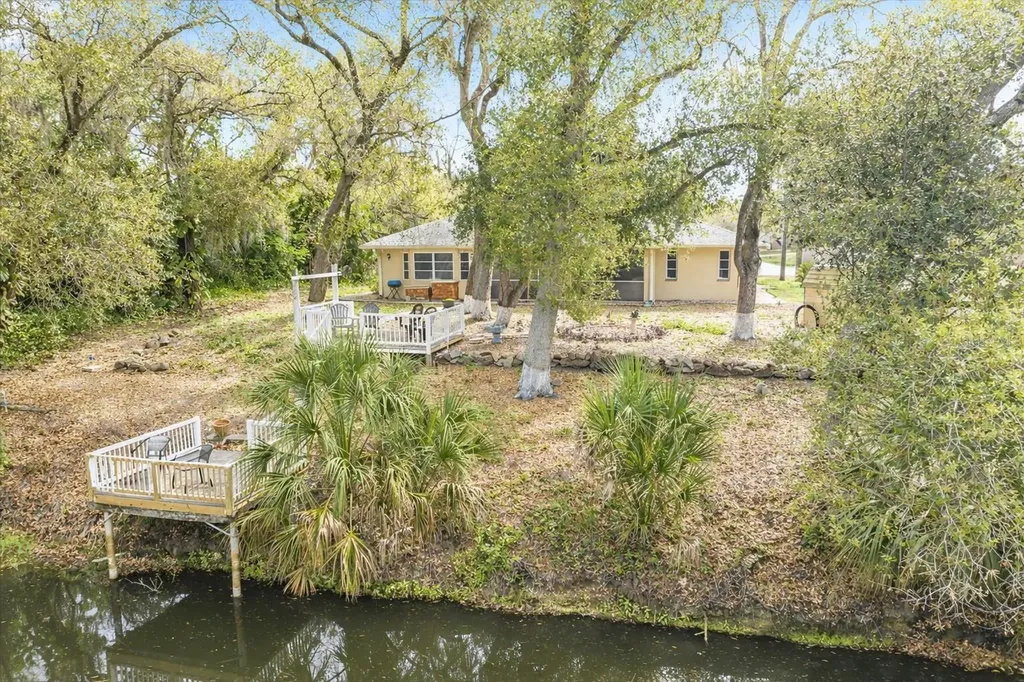297 Flamingo Boulevard Port Charlotte FL 33954