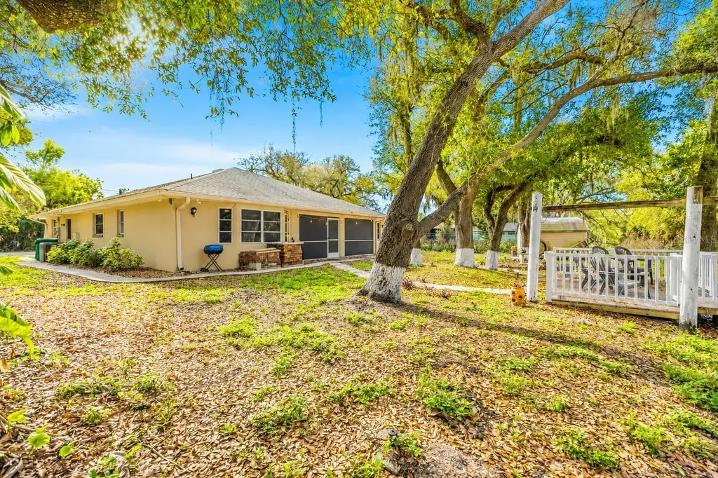 297 Flamingo Boulevard Port Charlotte FL 33954