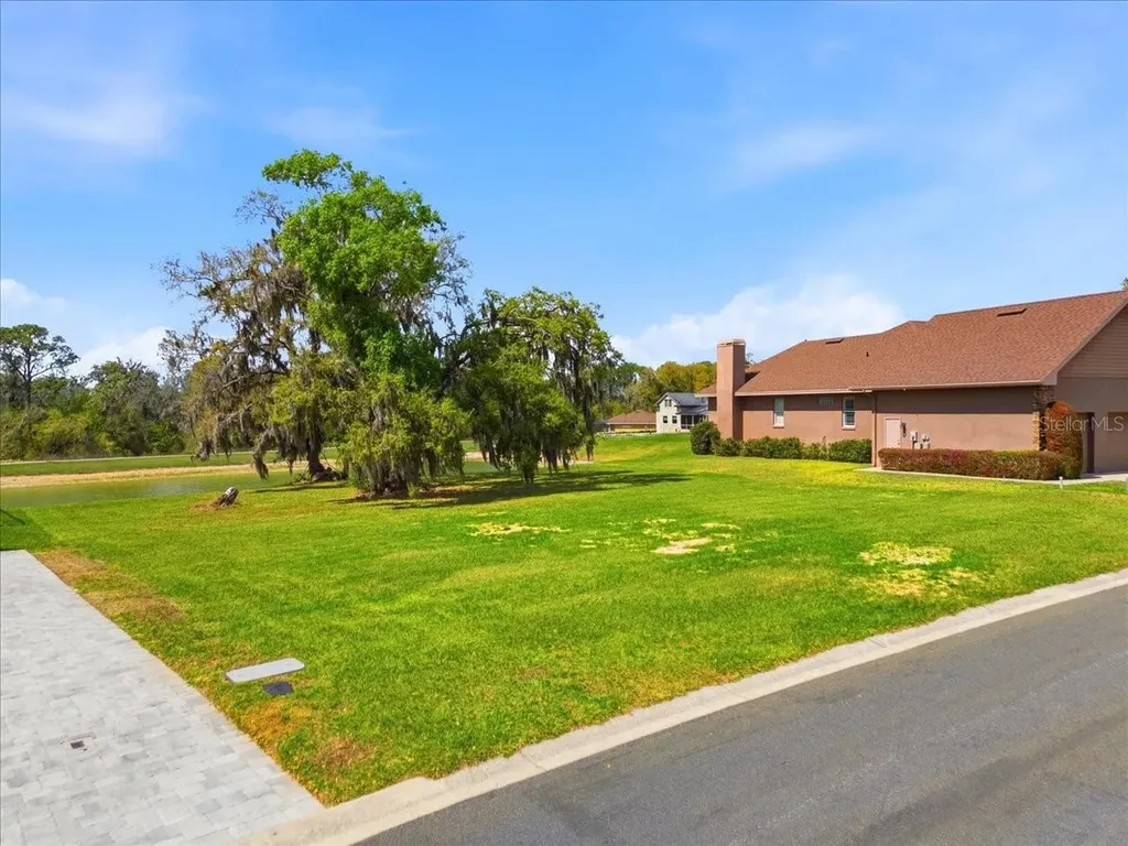 5320 Bloomfield Boulevard Lakeland FL 33810