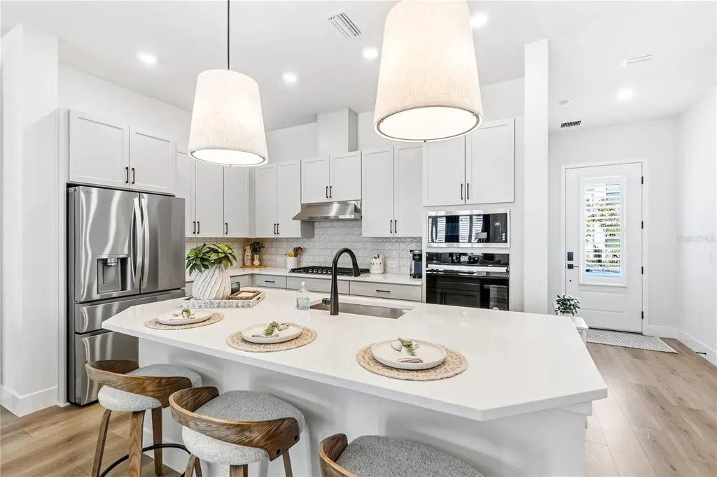 7254 Kodiak Lane Sarasota FL 34240