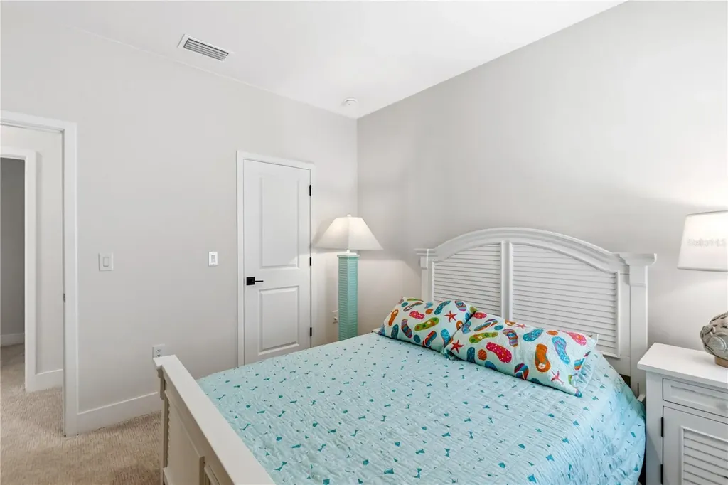 7254 Kodiak Lane Sarasota FL 34240