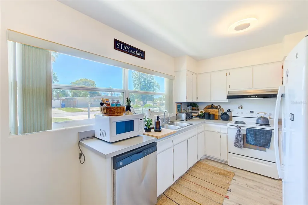 14283 Sharon Drive Largo FL 33774