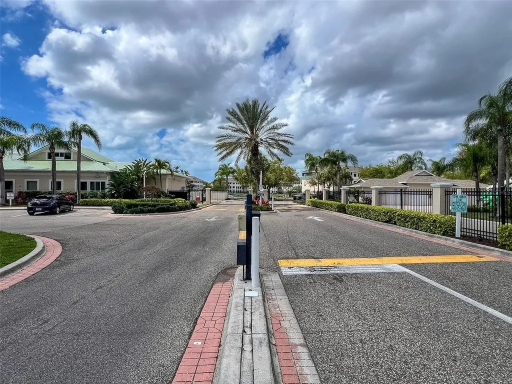 4802 51st Street W Bradenton FL 34210