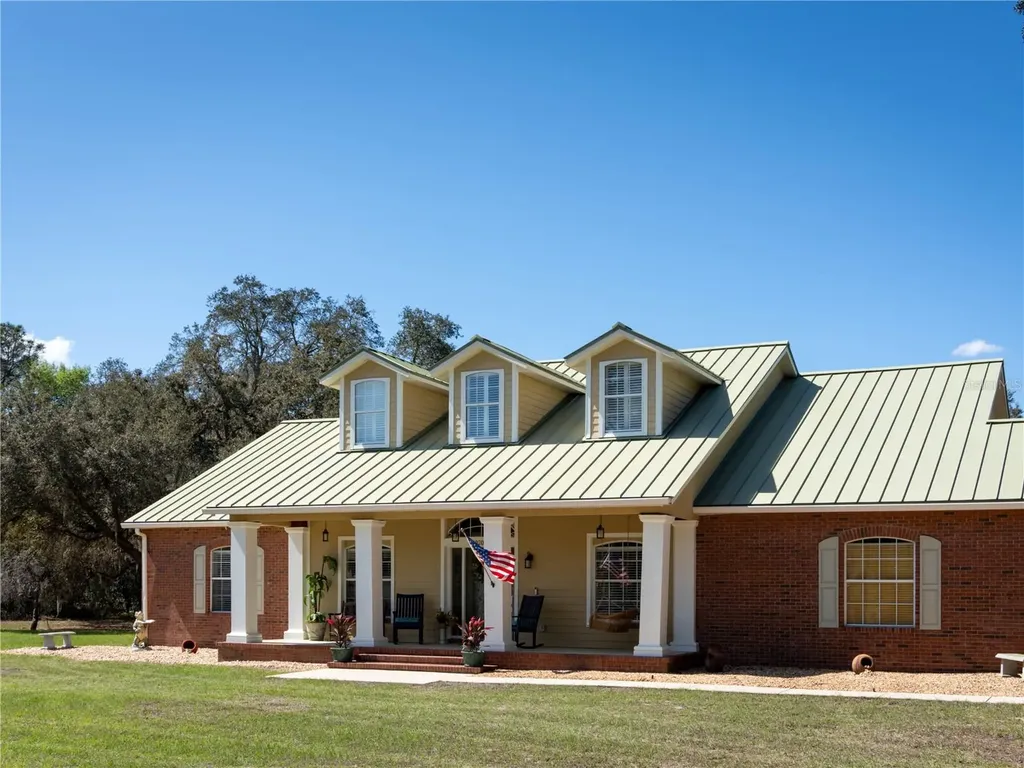 14020 SE 106th Street Ocklawaha FL 32179