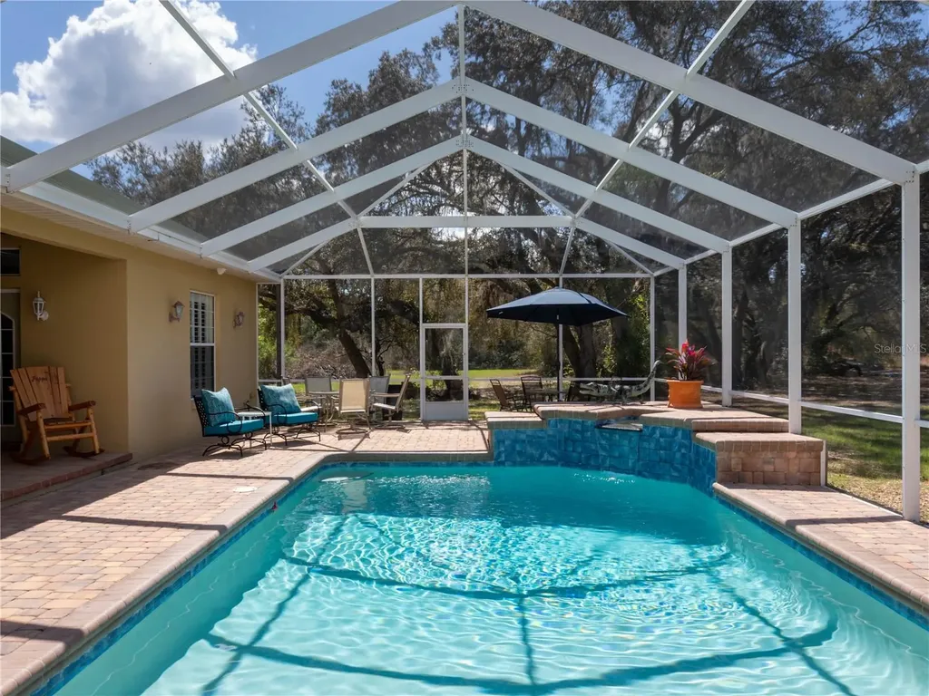 14020 SE 106th Street Ocklawaha FL 32179
