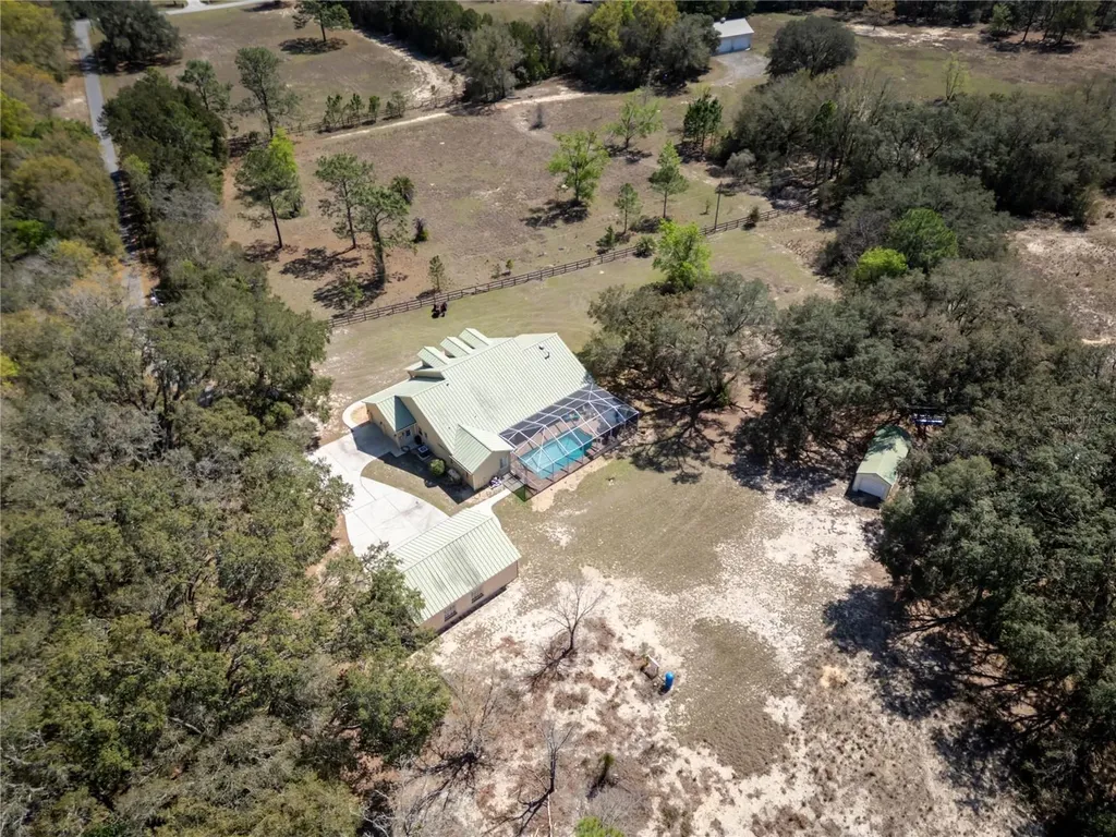 14020 SE 106th Street Ocklawaha FL 32179