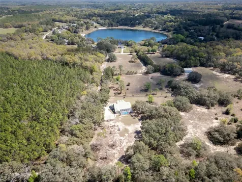 14020 SE 106th Street Ocklawaha FL 32179