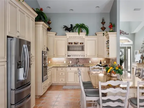 14020 SE 106th Street Ocklawaha FL 32179