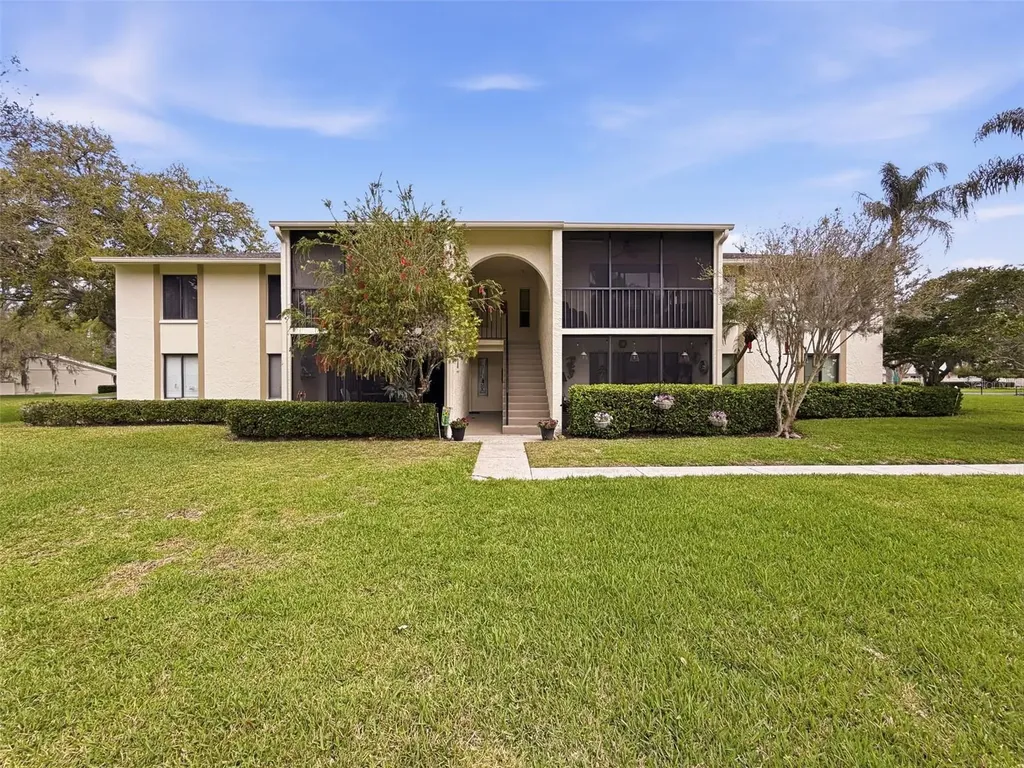 1488 Pine Glen Lane Tarpon Springs FL 34688