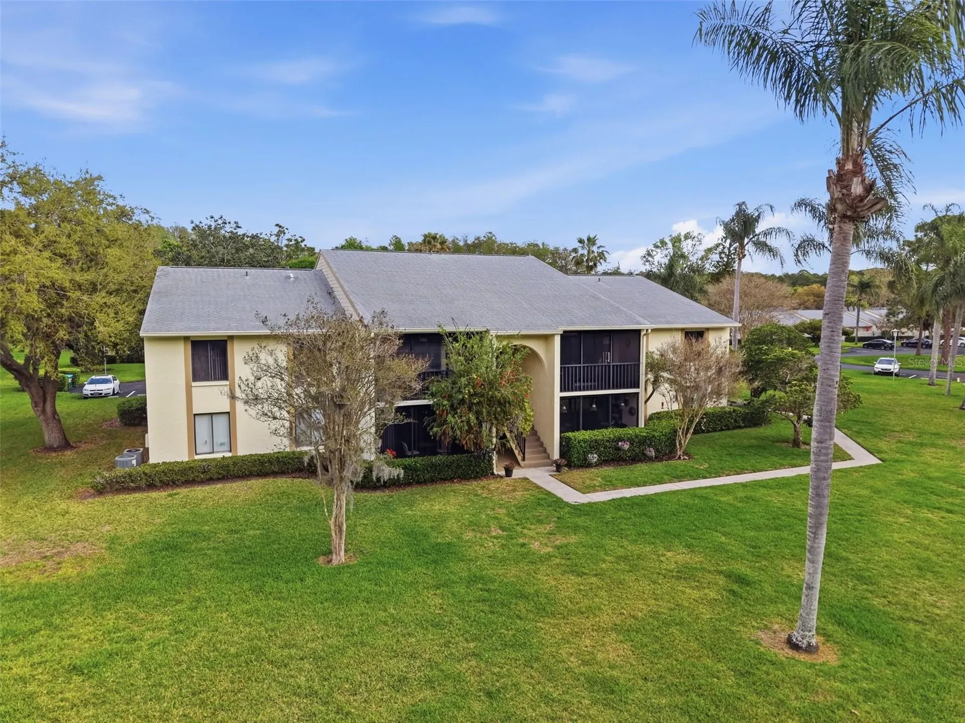 1488 Pine Glen Lane Tarpon Springs FL 34688