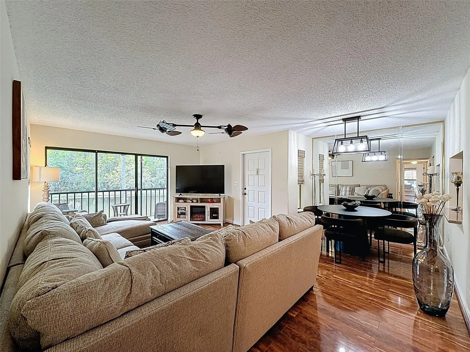 1488 Pine Glen Lane Tarpon Springs FL 34688