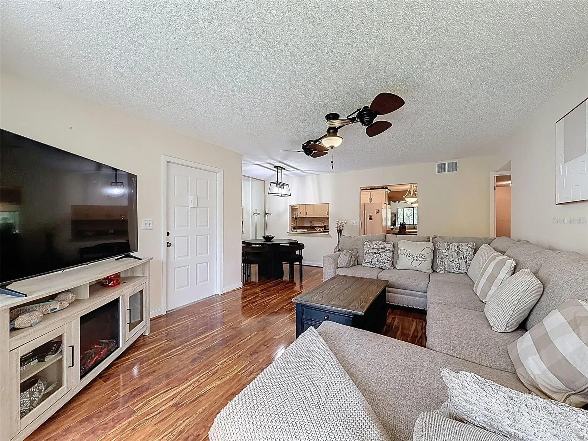 1488 Pine Glen Lane Tarpon Springs FL 34688