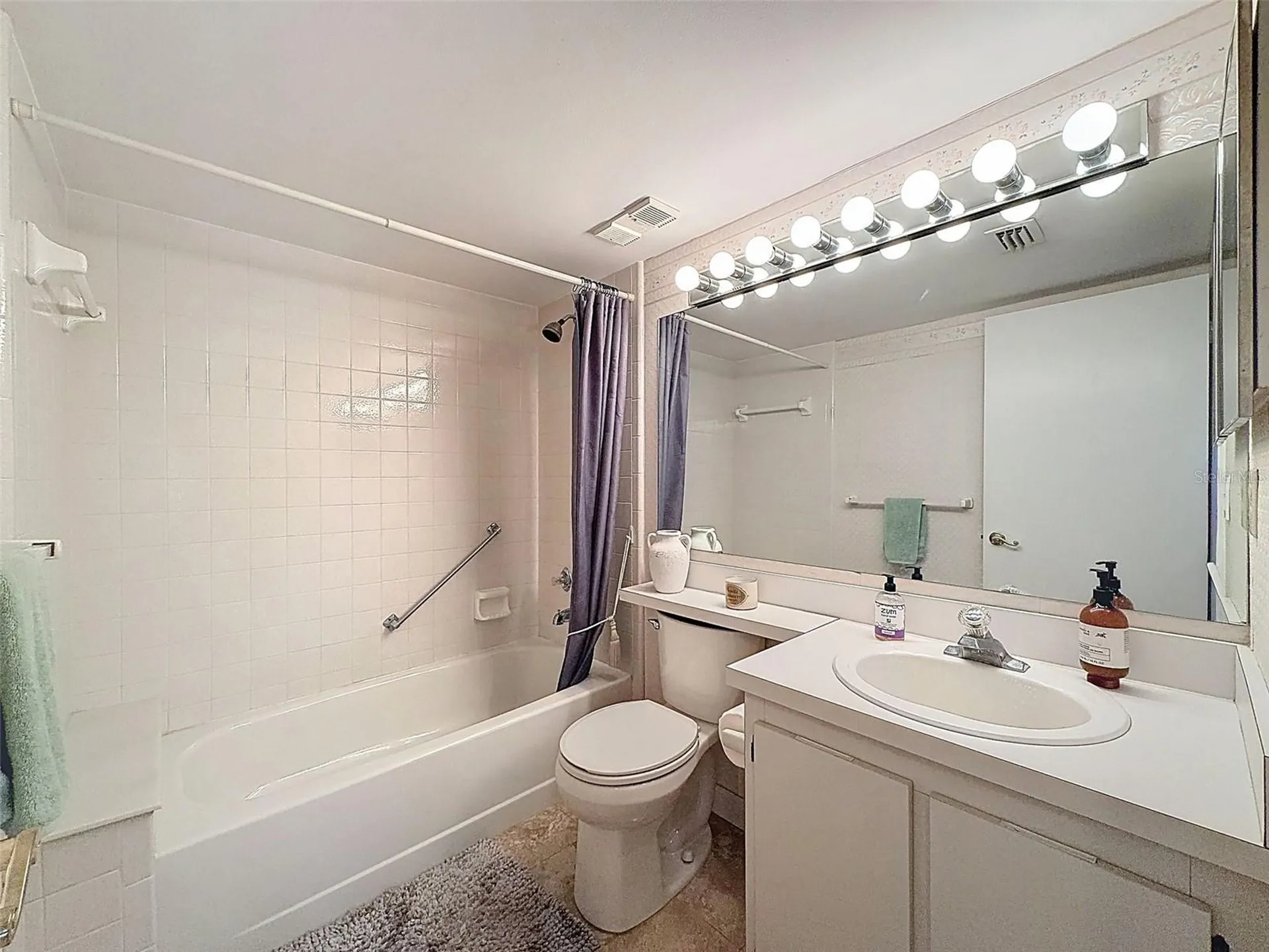 1488 Pine Glen Lane Tarpon Springs FL 34688
