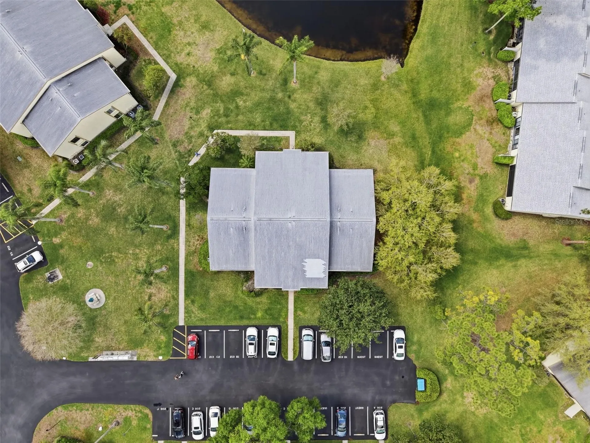 1488 Pine Glen Lane Tarpon Springs FL 34688