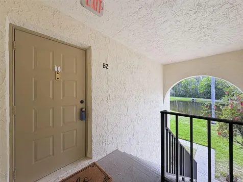 1488 Pine Glen Lane Tarpon Springs FL 34688