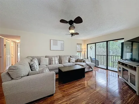 1488 Pine Glen Lane Tarpon Springs FL 34688