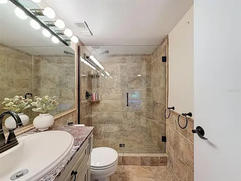 1488 Pine Glen Lane Tarpon Springs FL 34688