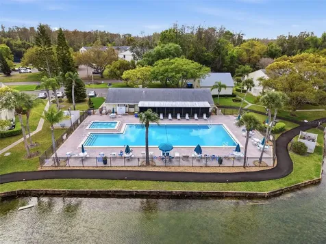 1488 Pine Glen Lane Tarpon Springs FL 34688