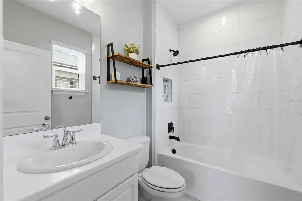 8252 Shooting Star Road Sarasota FL 34241