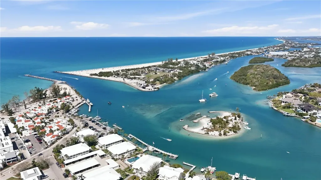 1150 Tarpon Center Drive Venice FL 34285