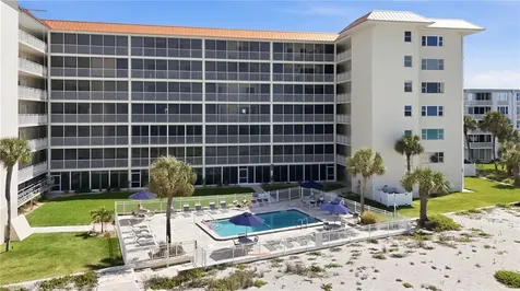 1150 Tarpon Center Drive Venice FL 34285