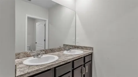 979 Sun Burst Road Winter Haven FL 33880