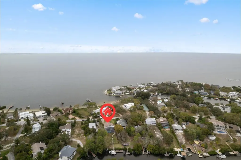 3114 Bluff Boulevard Holiday FL 34691