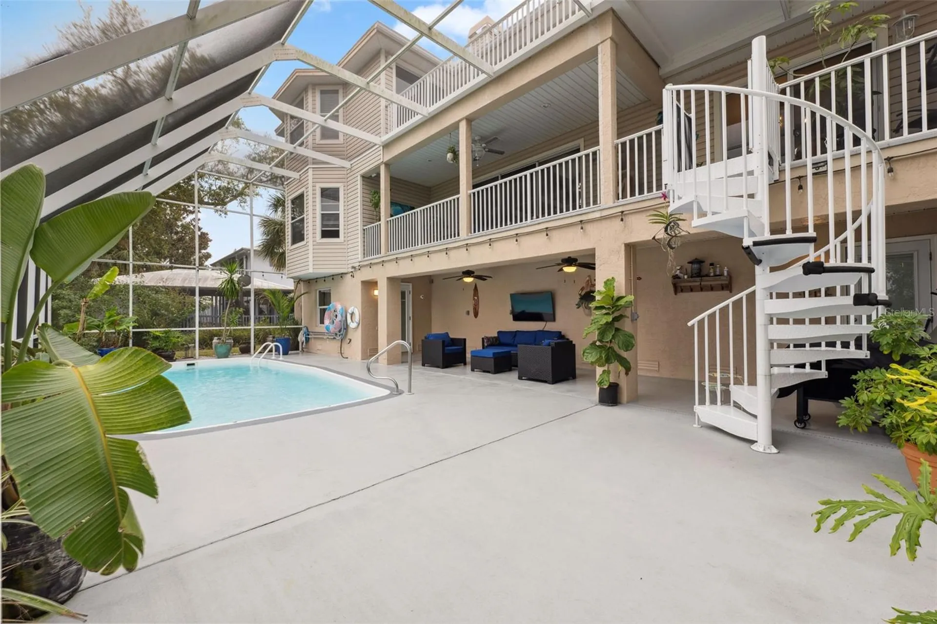 3114 Bluff Boulevard Holiday FL 34691