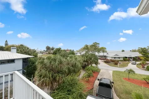 3114 Bluff Boulevard Holiday FL 34691