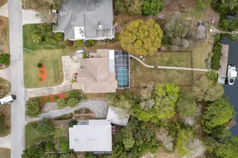 3114 Bluff Boulevard Holiday FL 34691