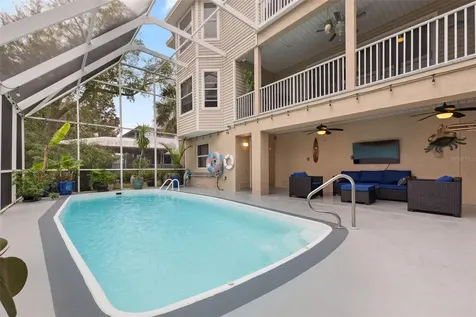 3114 Bluff Boulevard Holiday FL 34691