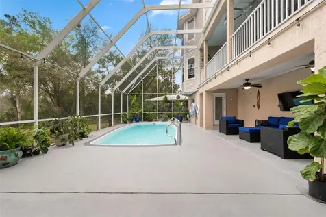 3114 Bluff Boulevard Holiday FL 34691