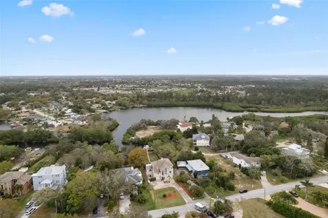 3114 Bluff Boulevard Holiday FL 34691