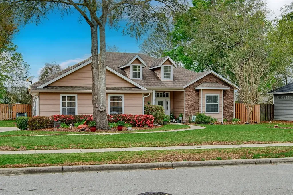 15122 NW 149th Road Alachua FL 32615