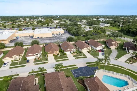 13825 Leroux Drive Hudson FL 34669